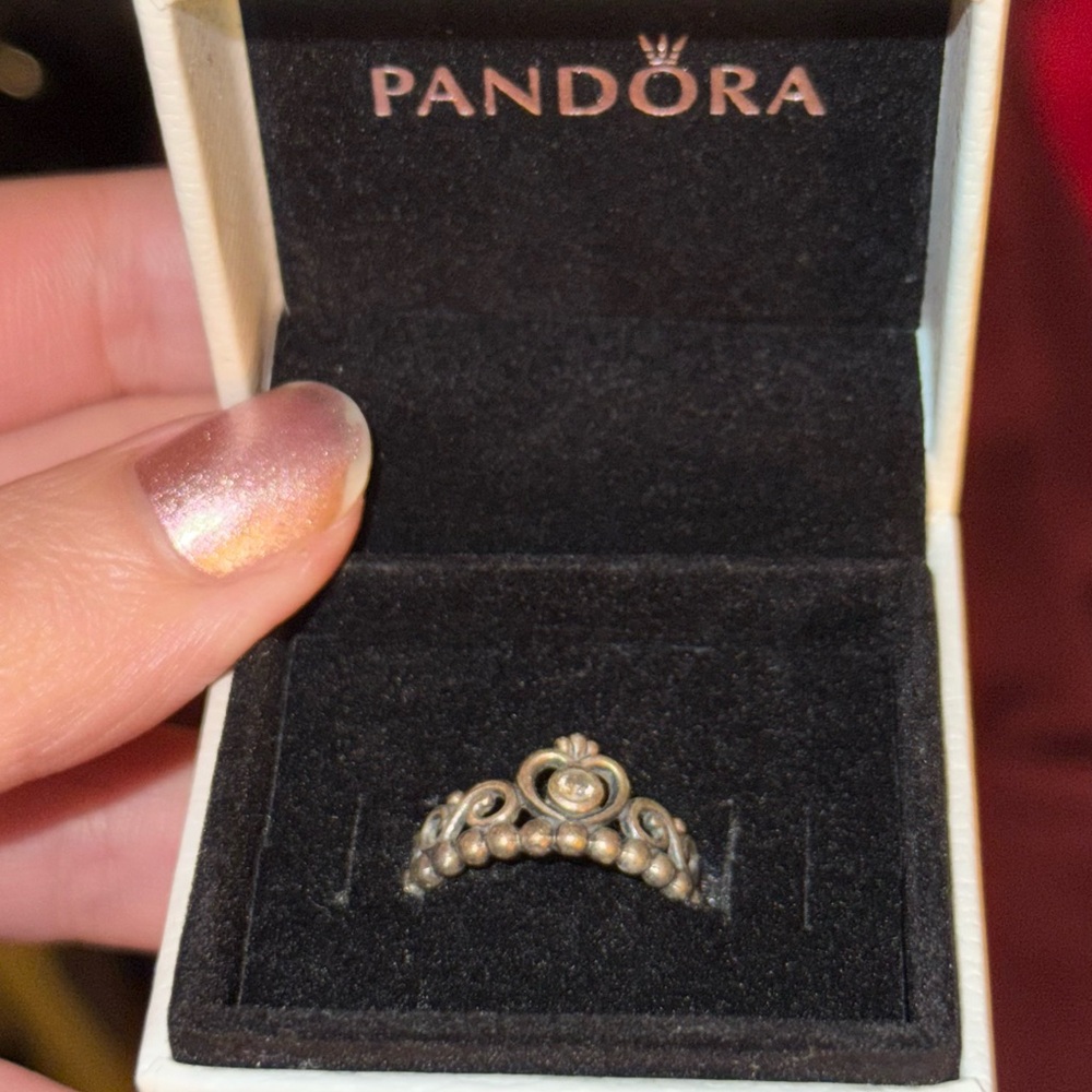 Crown heart pandora ring